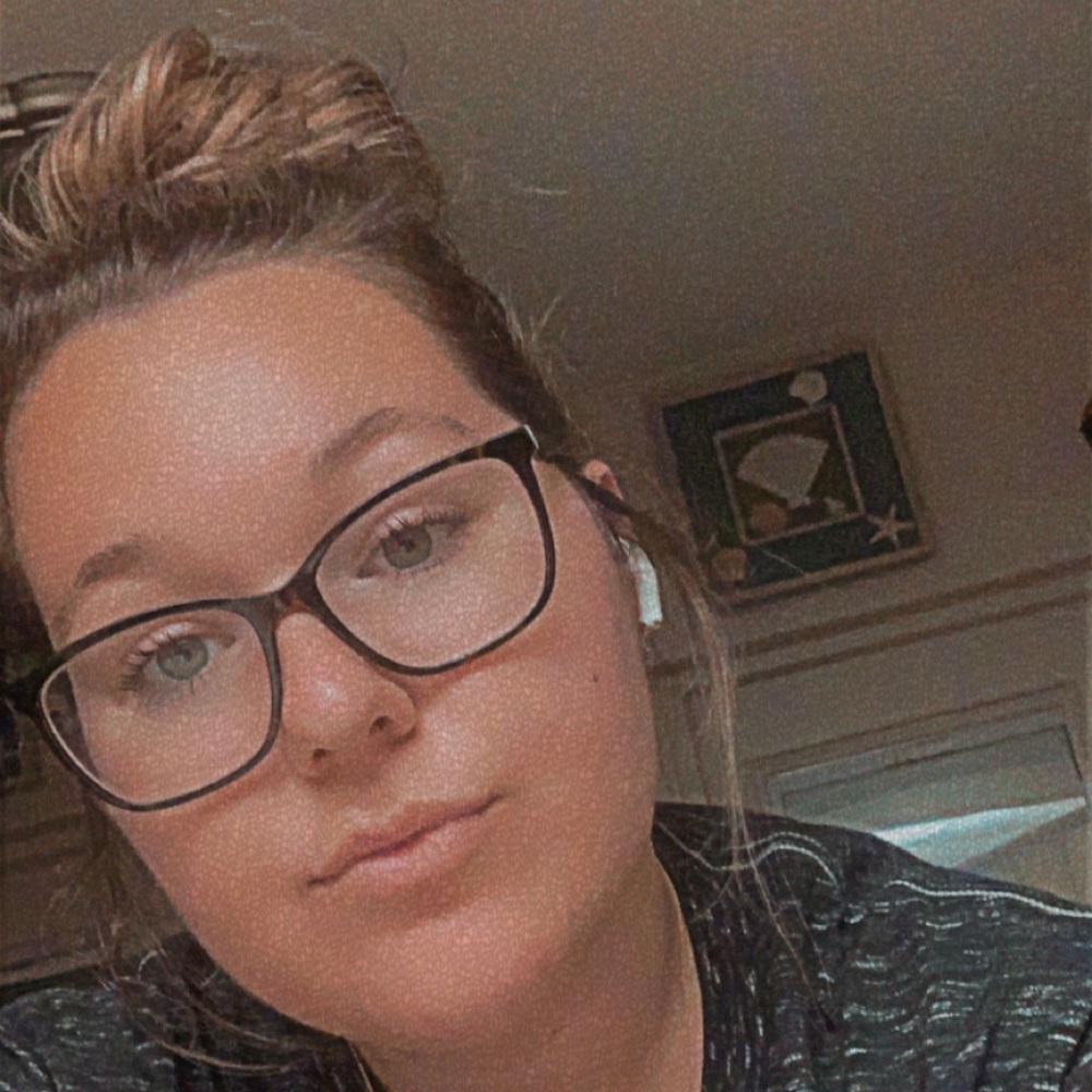 Meet your Posher, Katie